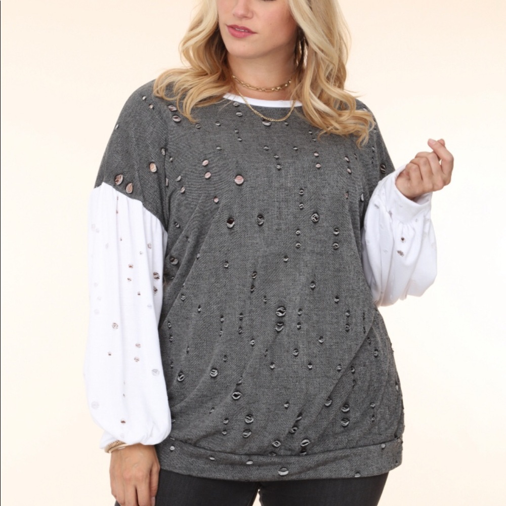 Plus Size Color Contrast Destroyed Knit Top